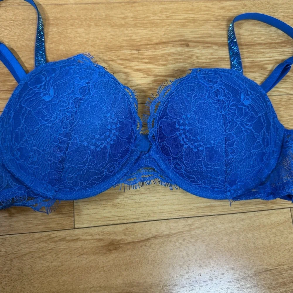 Victoria's Secret Sexy Bombshell Rhinestone Add-2-Cups Push Up Bra 32B Lot Of 2